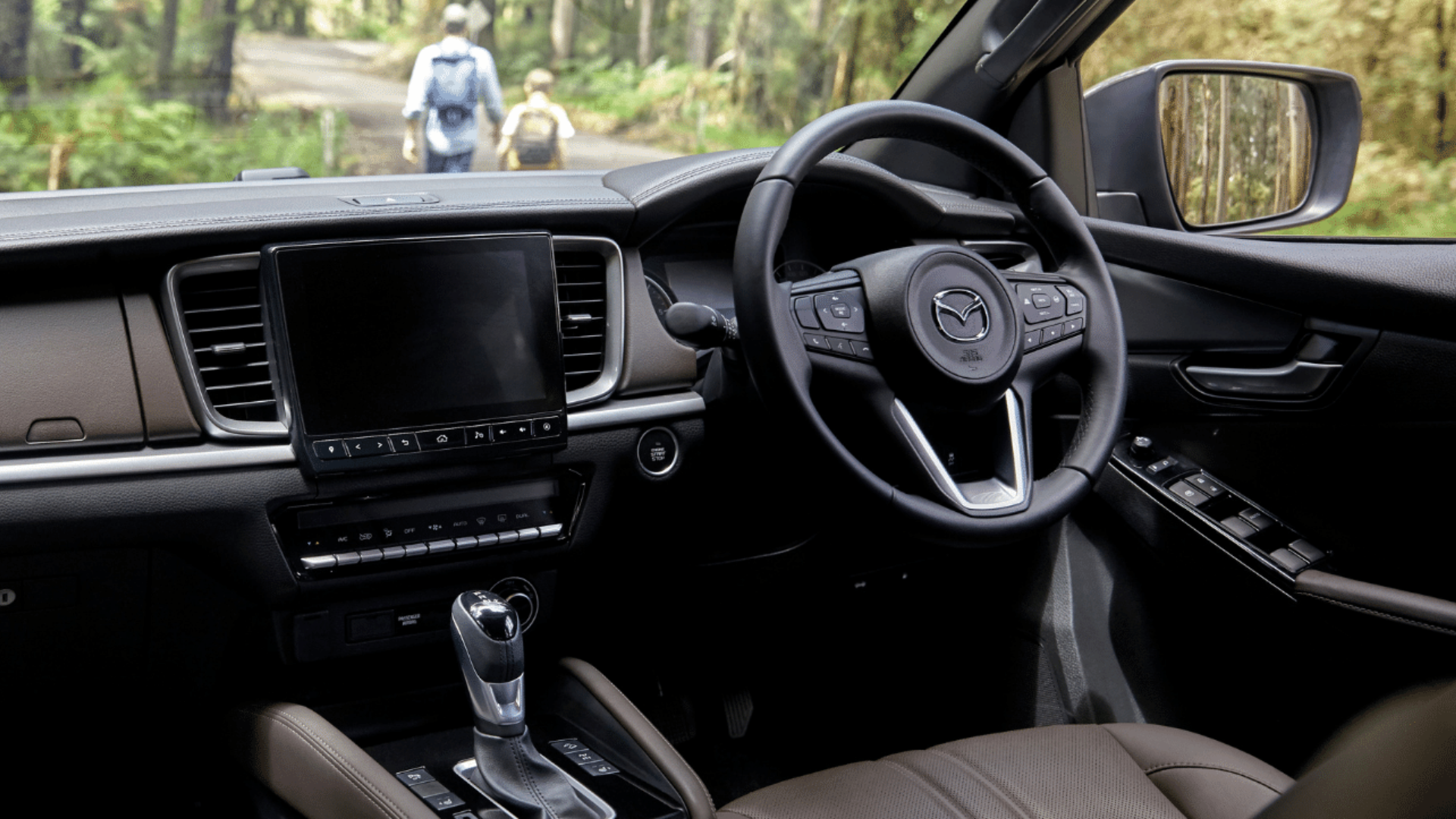 MAZDA BT-50 Spesifikasi